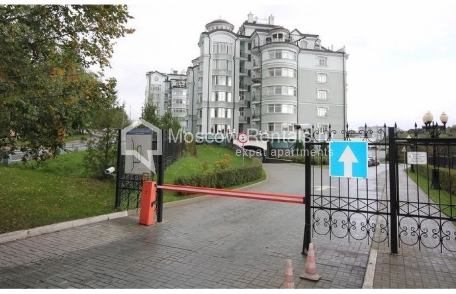 Photo #1 3-room (2 BR) apartment for <a href="http://moscow-rentals.ru/en/articles/long-term-rent" target="_blank">a long-term</a> rent
 in Russia, Moscow, Beregovaya str, 4 К 4