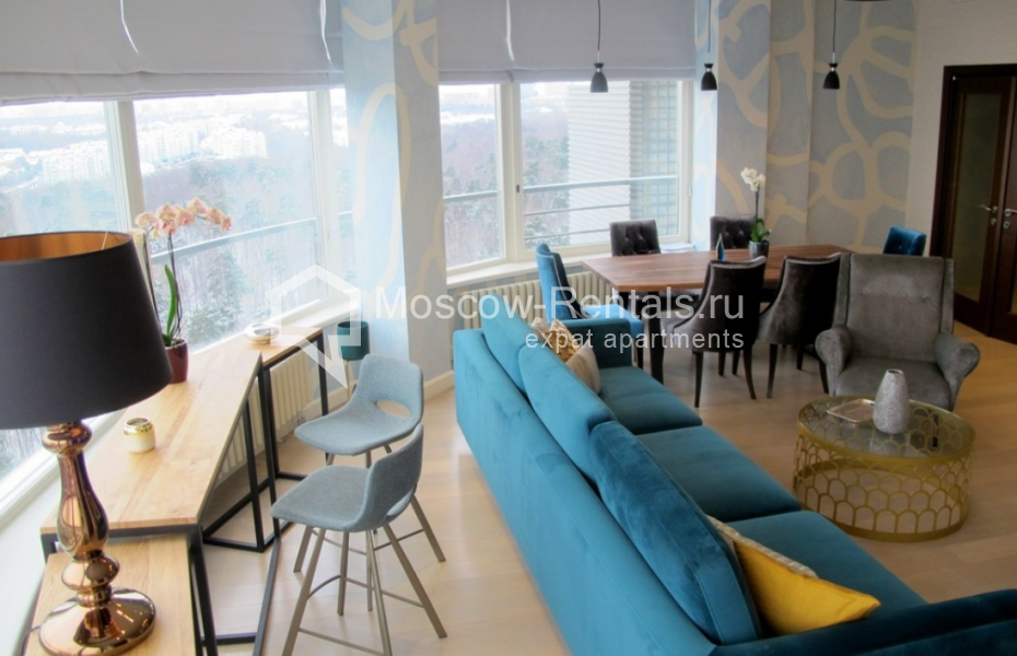 Photo #1 4-room (3 BR) apartment for <a href="http://moscow-rentals.ru/en/articles/long-term-rent" target="_blank">a long-term</a> rent
 in Russia, Moscow, Ivankovskoe shosse, 5
