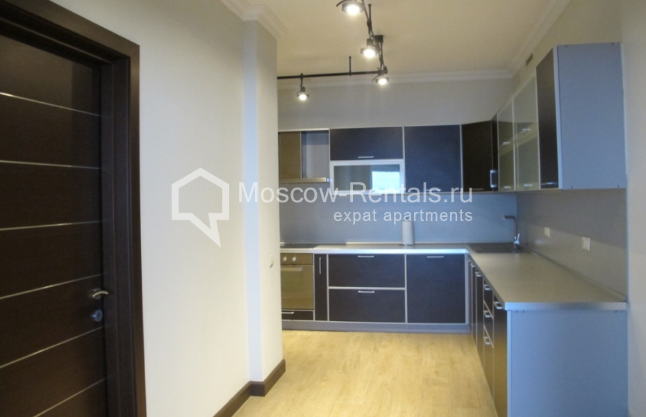 Photo #4 4-room (3 BR) apartment for <a href="http://moscow-rentals.ru/en/articles/long-term-rent" target="_blank">a long-term</a> rent
 in Russia, Moscow, Ivankovskoe shosse, 5