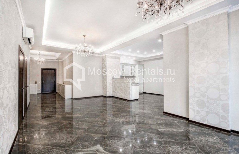Photo #2 4-room (3 BR) apartment for <a href="http://moscow-rentals.ru/en/articles/long-term-rent" target="_blank">a long-term</a> rent
 in Russia, Moscow, Fadeeva str, 4А