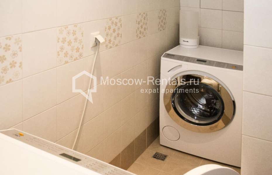 Photo #16 5-room (4 BR) apartment for <a href="http://moscow-rentals.ru/en/articles/long-term-rent" target="_blank">a long-term</a> rent
 in Russia, Moscow, Bolshaya Yakimanka str, 22 К 3