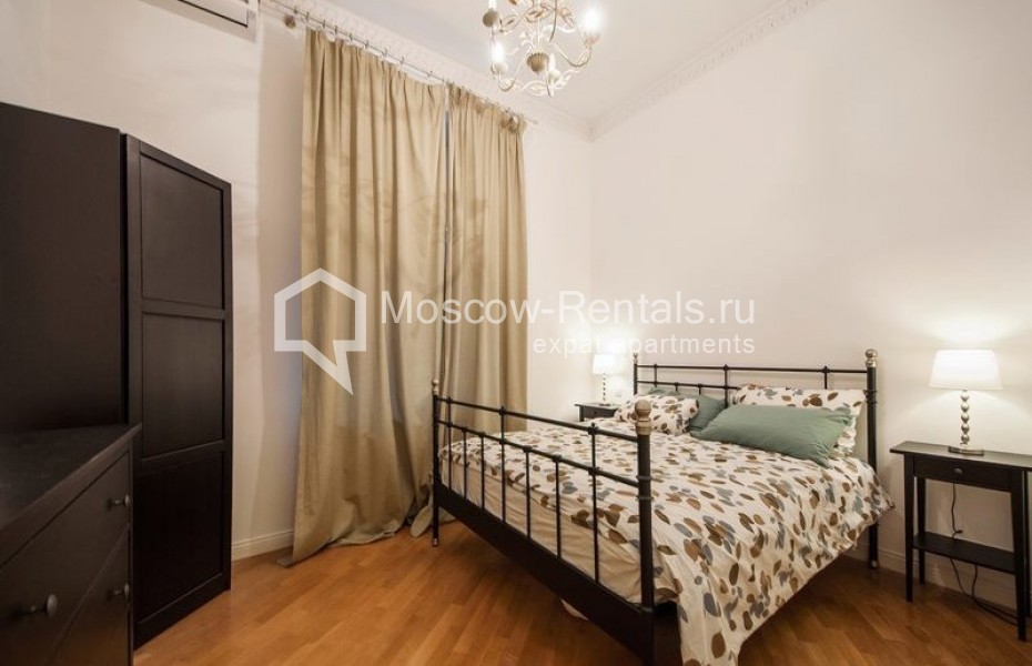 Photo #6 4-room (3 BR) apartment for <a href="http://moscow-rentals.ru/en/articles/long-term-rent" target="_blank">a long-term</a> rent
 in Russia, Moscow, Bolshoi Kislovskyi lane, 4 С 1