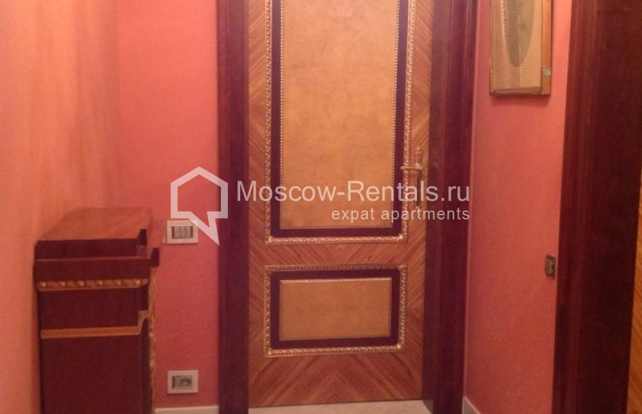 Photo #15 3-room (2 BR) apartment for <a href="http://moscow-rentals.ru/en/articles/long-term-rent" target="_blank">a long-term</a> rent
 in Russia, Moscow, Bakhrushina str, 13