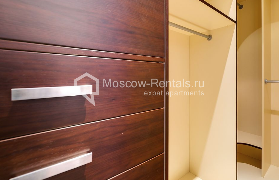 Photo #9 4-room (3 BR) apartment for <a href="http://moscow-rentals.ru/en/articles/long-term-rent" target="_blank">a long-term</a> rent
 in Russia, Moscow, Runovskyi str, 10 С 1