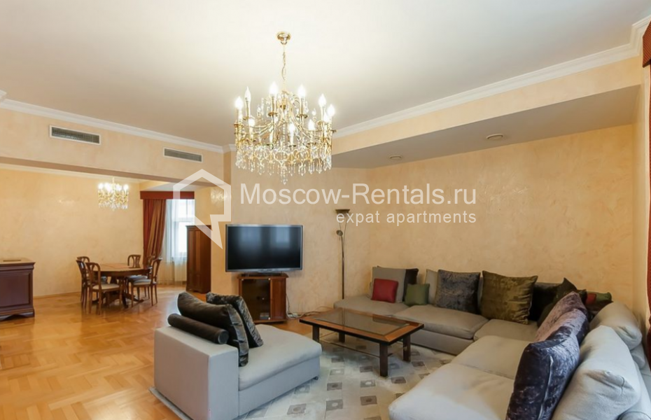 Photo #3 4-room (3 BR) apartment for <a href="http://moscow-rentals.ru/en/articles/long-term-rent" target="_blank">a long-term</a> rent
 in Russia, Moscow, Golikovskyi lane, 5