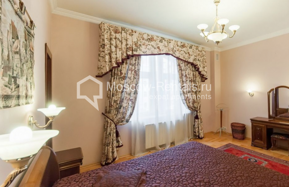 Photo #13 4-room (3 BR) apartment for <a href="http://moscow-rentals.ru/en/articles/long-term-rent" target="_blank">a long-term</a> rent
 in Russia, Moscow, Golikovskyi lane, 5