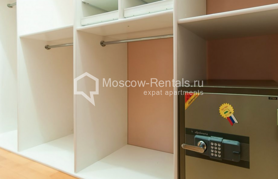 Photo #26 4-room (3 BR) apartment for <a href="http://moscow-rentals.ru/en/articles/long-term-rent" target="_blank">a long-term</a> rent
 in Russia, Moscow, Golikovskyi lane, 5