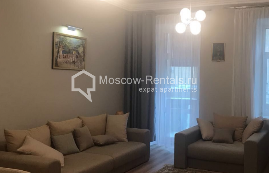 Photo #3 3-room (2 BR) apartment for <a href="http://moscow-rentals.ru/en/articles/long-term-rent" target="_blank">a long-term</a> rent
 in Russia, Moscow, Bolshaya Yakimanka str, 25