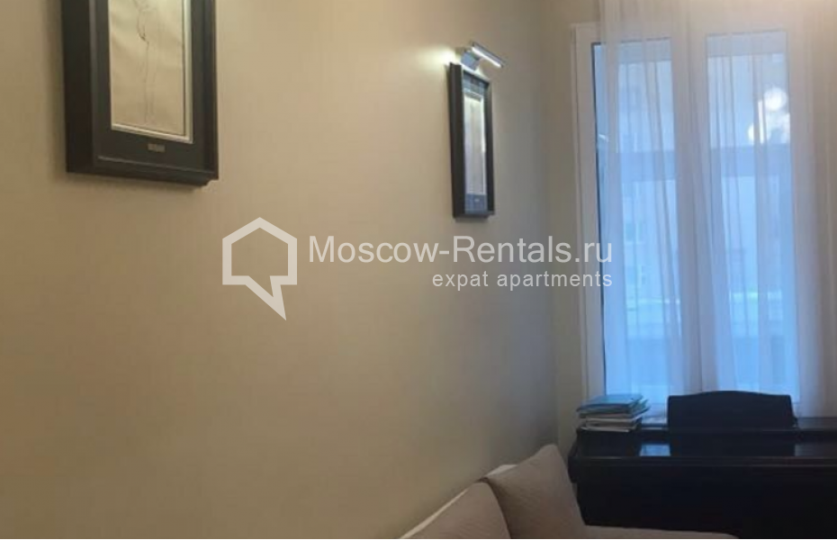 Photo #9 3-room (2 BR) apartment for <a href="http://moscow-rentals.ru/en/articles/long-term-rent" target="_blank">a long-term</a> rent
 in Russia, Moscow, Bolshaya Yakimanka str, 25