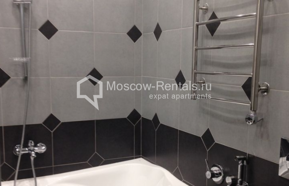 Photo #12 3-room (2 BR) apartment for <a href="http://moscow-rentals.ru/en/articles/long-term-rent" target="_blank">a long-term</a> rent
 in Russia, Moscow, Bolshaya Yakimanka str, 25