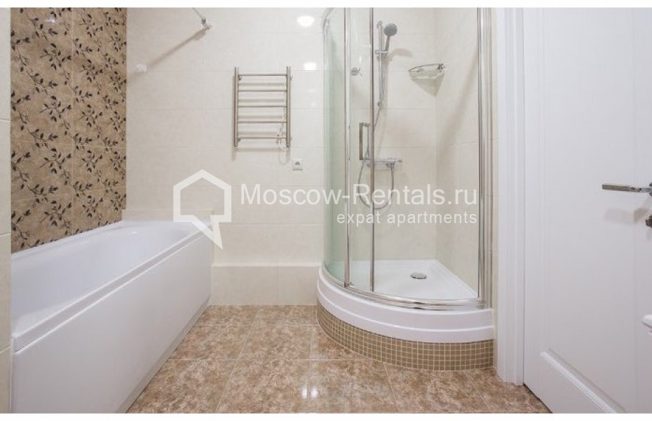 Photo #11 3-room (2 BR) apartment for <a href="http://moscow-rentals.ru/en/articles/long-term-rent" target="_blank">a long-term</a> rent
 in Russia, Moscow, Sadovnicheskaya str,  57 С 1
