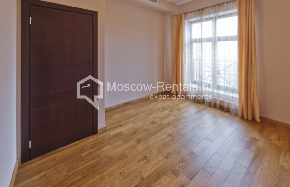 Photo #6 3-room (2 BR) apartment for <a href="http://moscow-rentals.ru/en/articles/long-term-rent" target="_blank">a long-term</a> rent
 in Russia, Moscow, Malaya Polyanka str, 2