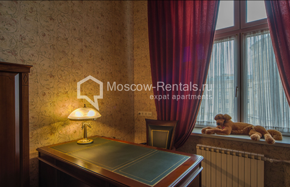 Photo #14 3-room (2 BR) apartment for <a href="http://moscow-rentals.ru/en/articles/long-term-rent" target="_blank">a long-term</a> rent
 in Russia, Moscow, Runovskyi lane, 12