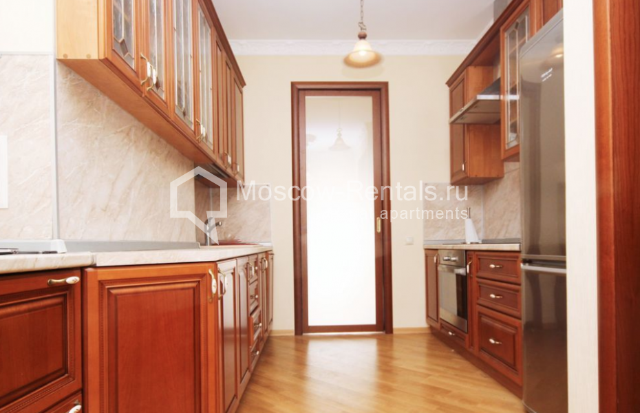 Photo #9 3-room (2 BR) apartment for <a href="http://moscow-rentals.ru/en/articles/long-term-rent" target="_blank">a long-term</a> rent
 in Russia, Moscow, Malaya Polyanka str, 2