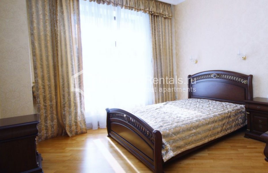 Photo #5 3-room (2 BR) apartment for <a href="http://moscow-rentals.ru/en/articles/long-term-rent" target="_blank">a long-term</a> rent
 in Russia, Moscow, Malaya Polyanka str, 2