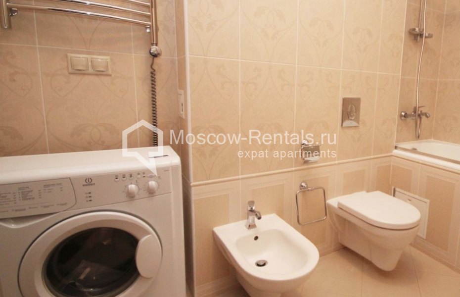 Photo #12 3-room (2 BR) apartment for <a href="http://moscow-rentals.ru/en/articles/long-term-rent" target="_blank">a long-term</a> rent
 in Russia, Moscow, Malaya Polyanka str, 2