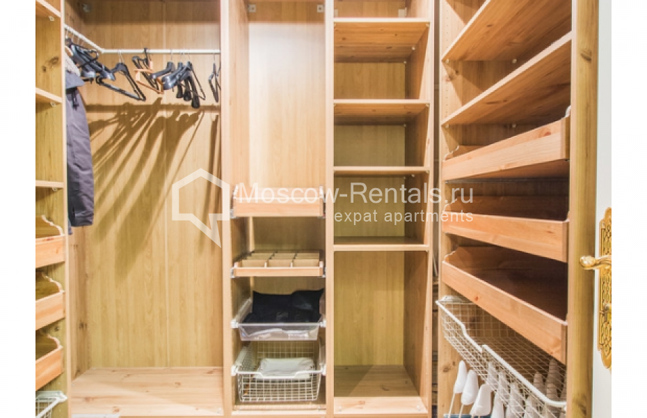 Photo #13 1-room apartment/ Sudio for <a href="http://moscow-rentals.ru/en/articles/long-term-rent" target="_blank">a long-term</a> rent
 in Russia, Moscow, Klimentovskyi lane, 2