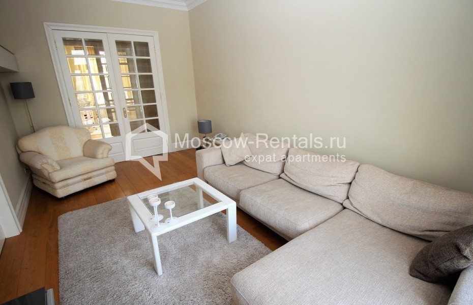 Photo #3 3-room (2 BR) apartment for <a href="http://moscow-rentals.ru/en/articles/long-term-rent" target="_blank">a long-term</a> rent
 in Russia, Moscow, Bolshaya Polyanka str, 1/3