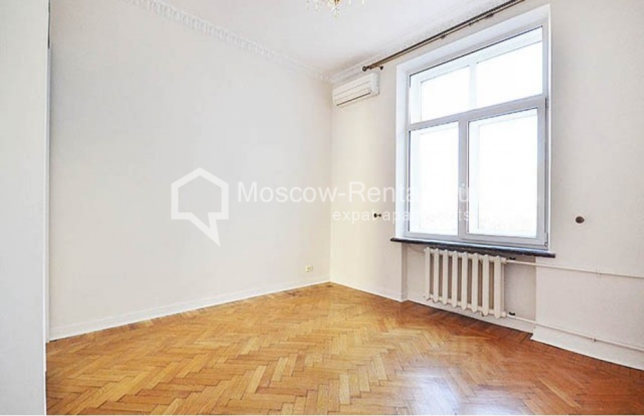 Photo #12 6-room (5 BR) apartment for <a href="http://moscow-rentals.ru/en/articles/long-term-rent" target="_blank">a long-term</a> rent
 in Russia, Moscow, Tverskaya str, 15