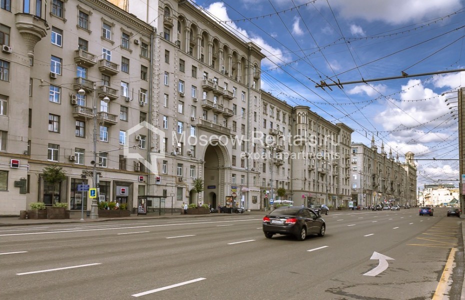 Photo #18 6-room (5 BR) apartment for <a href="http://moscow-rentals.ru/en/articles/long-term-rent" target="_blank">a long-term</a> rent
 in Russia, Moscow, Tverskaya str, 15