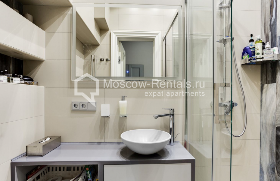 Photo #13 3-room (2 BR) apartment for <a href="http://moscow-rentals.ru/en/articles/long-term-rent" target="_blank">a long-term</a> rent
 in Russia, Moscow, Spiridonievski lane, 7