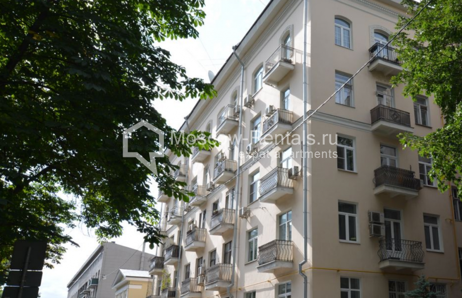 Photo #15 3-room (2 BR) apartment for <a href="http://moscow-rentals.ru/en/articles/long-term-rent" target="_blank">a long-term</a> rent
 in Russia, Moscow, Spiridonievski lane, 7