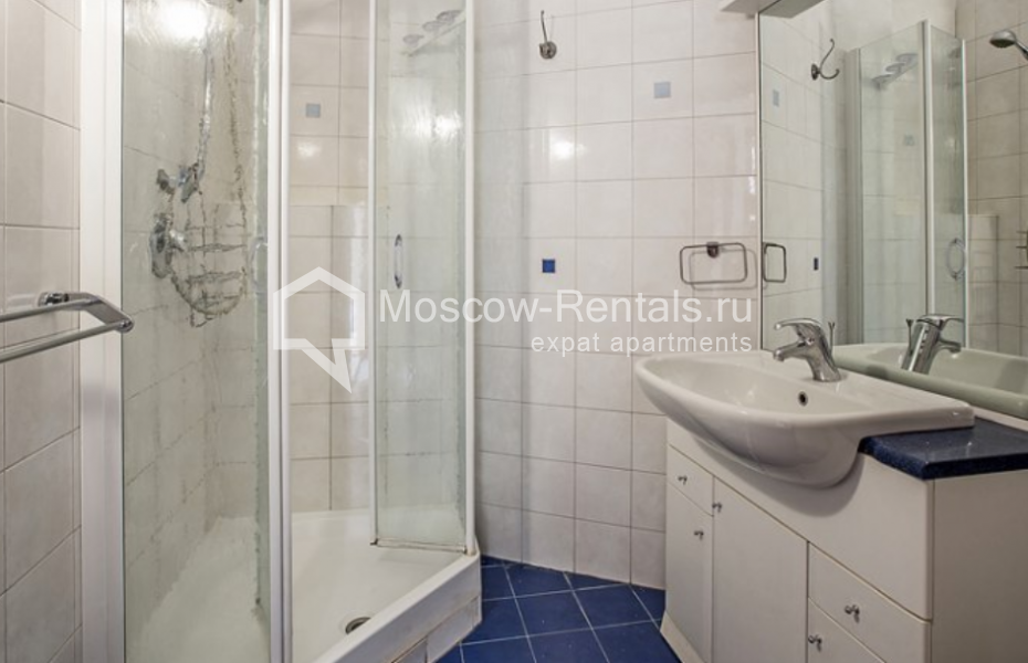 Photo #14 5-room (4 BR) apartment for <a href="http://moscow-rentals.ru/en/articles/long-term-rent" target="_blank">a long-term</a> rent
 in Russia, Moscow, Bolshoi Kozikhinskyi lane, 27 С 1