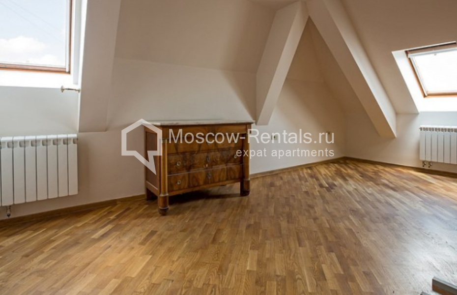 Photo #19 5-room (4 BR) apartment for <a href="http://moscow-rentals.ru/en/articles/long-term-rent" target="_blank">a long-term</a> rent
 in Russia, Moscow, Bolshoi Kozikhinskyi lane, 27 С 1