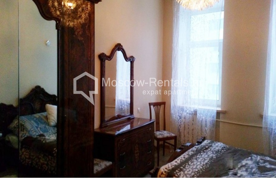 Photo #7 3-room (2 BR) apartment for <a href="http://moscow-rentals.ru/en/articles/long-term-rent" target="_blank">a long-term</a> rent
 in Russia, Moscow, Kolokolnikov lane, 6 С 1