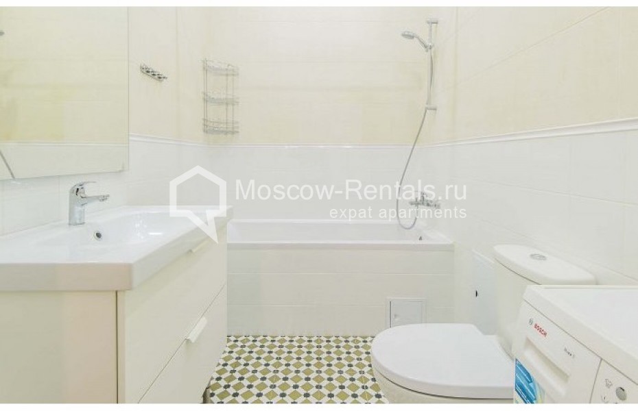 Photo #7 3-room (2 BR) apartment for <a href="http://moscow-rentals.ru/en/articles/long-term-rent" target="_blank">a long-term</a> rent
 in Russia, Moscow, Bolshoi Palashevskyi lane, 14/7