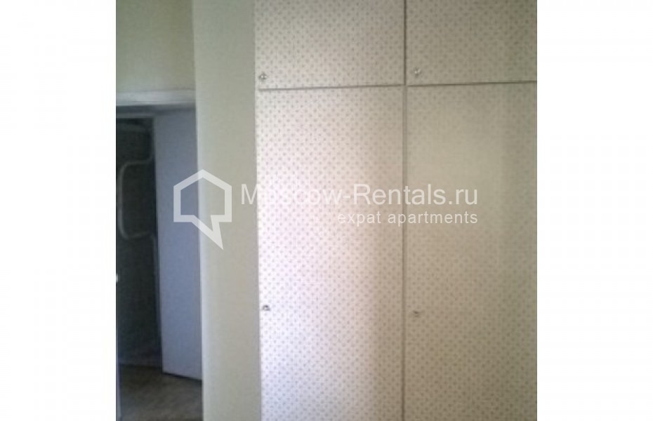 Photo #6 2-room (1 BR) apartment for <a href="http://moscow-rentals.ru/en/articles/long-term-rent" target="_blank">a long-term</a> rent
 in Russia, Moscow, Novokuznetskaya str, 6