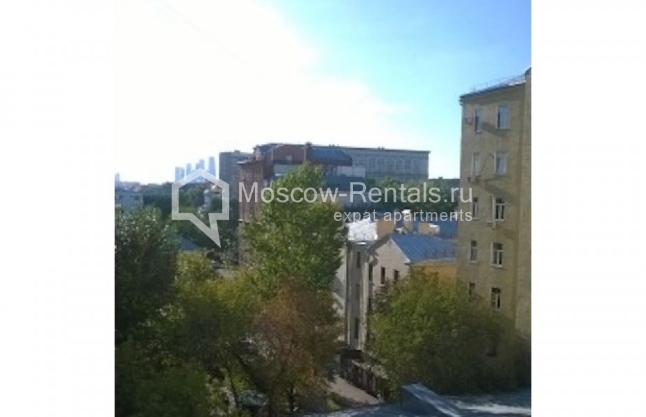 Photo #15 2-room (1 BR) apartment for <a href="http://moscow-rentals.ru/en/articles/long-term-rent" target="_blank">a long-term</a> rent
 in Russia, Moscow, Novokuznetskaya str, 6
