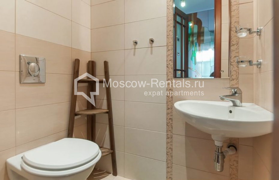 Photo #21 3-room (2 BR) apartment for <a href="http://moscow-rentals.ru/en/articles/long-term-rent" target="_blank">a long-term</a> rent
 in Russia, Moscow, Bolshoi Palashevskyi lane, 14/ 7С1