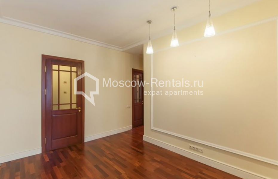 Photo #15 3-room (2 BR) apartment for <a href="http://moscow-rentals.ru/en/articles/long-term-rent" target="_blank">a long-term</a> rent
 in Russia, Moscow, Bolshoi Palashevskyi lane, 14/ 7С1