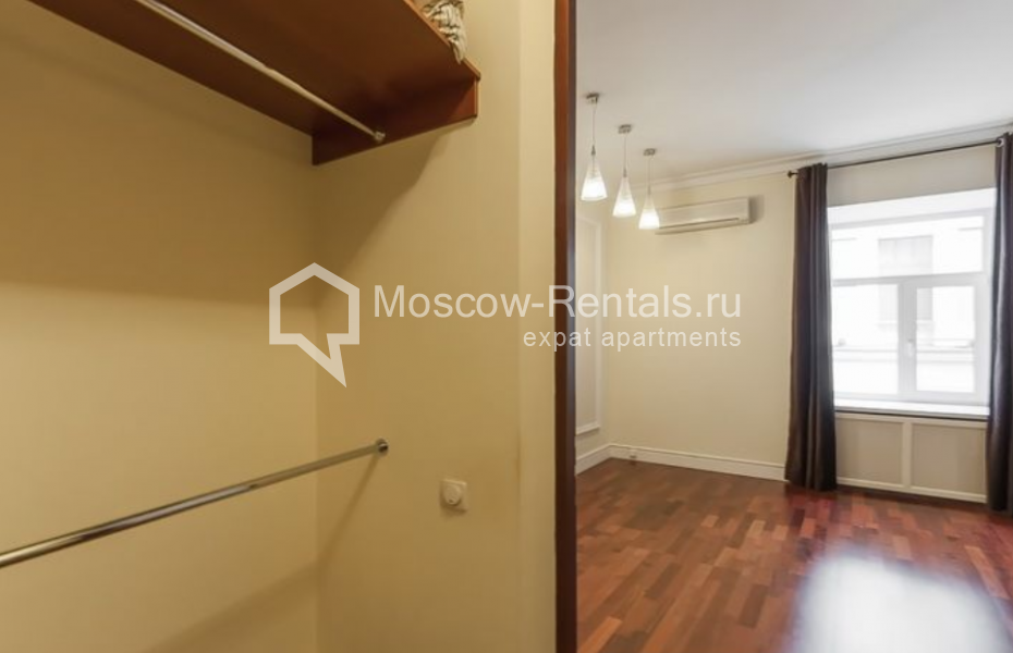 Photo #16 3-room (2 BR) apartment for <a href="http://moscow-rentals.ru/en/articles/long-term-rent" target="_blank">a long-term</a> rent
 in Russia, Moscow, Bolshoi Palashevskyi lane, 14/ 7С1