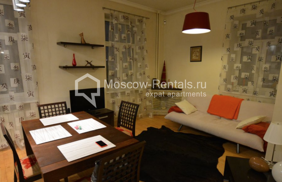 Photo #6 3-room (2 BR) apartment for <a href="http://moscow-rentals.ru/en/articles/long-term-rent" target="_blank">a long-term</a> rent
 in Russia, Moscow, Bolshaya Bronnaya str,  7