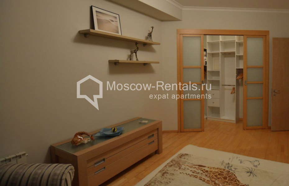 Photo #7 3-room (2 BR) apartment for <a href="http://moscow-rentals.ru/en/articles/long-term-rent" target="_blank">a long-term</a> rent
 in Russia, Moscow, Bolshaya Bronnaya str,  7