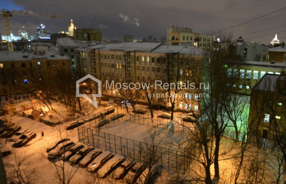 Photo #10 3-room (2 BR) apartment for <a href="http://moscow-rentals.ru/en/articles/long-term-rent" target="_blank">a long-term</a> rent
 in Russia, Moscow, Bolshaya Bronnaya str,  7