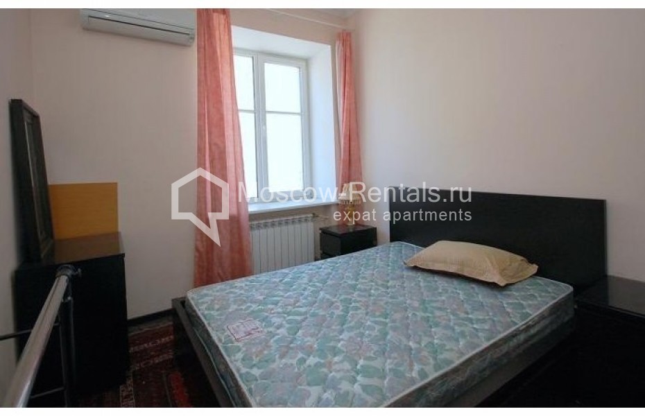 Photo #1 3-room (2 BR) apartment for <a href="http://moscow-rentals.ru/en/articles/long-term-rent" target="_blank">a long-term</a> rent
 in Russia, Moscow, Tverskaya str, 27С2