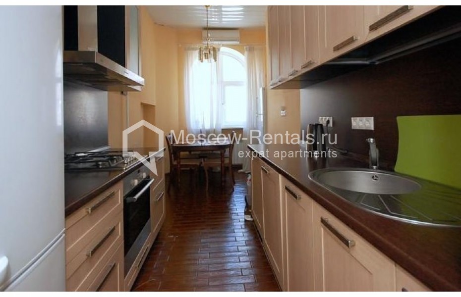 Photo #5 3-room (2 BR) apartment for <a href="http://moscow-rentals.ru/en/articles/long-term-rent" target="_blank">a long-term</a> rent
 in Russia, Moscow, Tverskaya str, 27С2