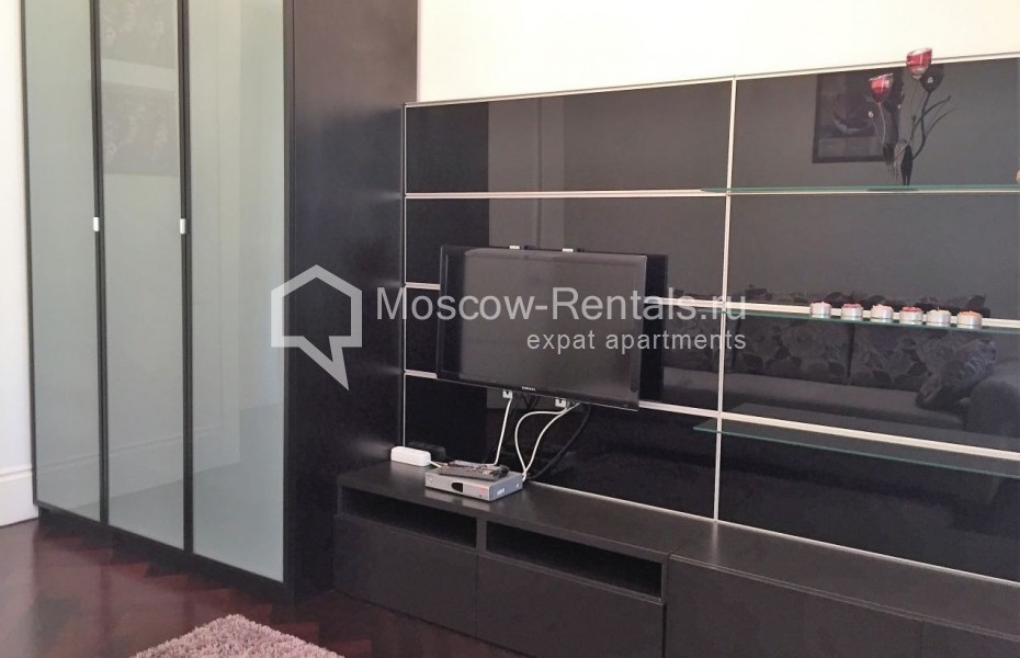 Photo #19 3-room (2 BR) apartment for <a href="http://moscow-rentals.ru/en/articles/long-term-rent" target="_blank">a long-term</a> rent
 in Russia, Moscow, Tverskaya str, 27 С2