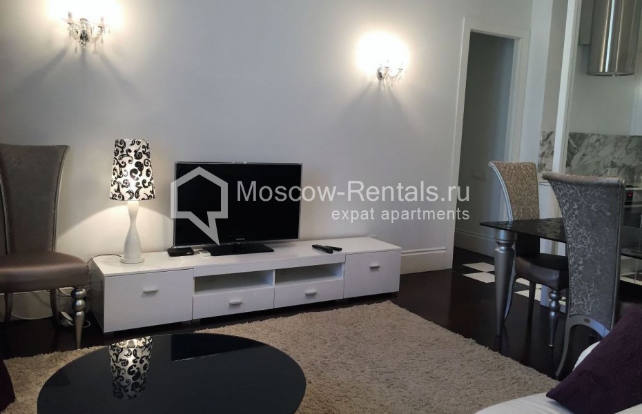 Photo #5 3-room (2 BR) apartment for <a href="http://moscow-rentals.ru/en/articles/long-term-rent" target="_blank">a long-term</a> rent
 in Russia, Moscow, Tverskaya str, 27 С2