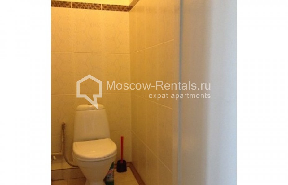 Photo #5 2-room (1 BR) apartment for <a href="http://moscow-rentals.ru/en/articles/long-term-rent" target="_blank">a long-term</a> rent
 in Russia, Moscow, Smolenskaya str, 6