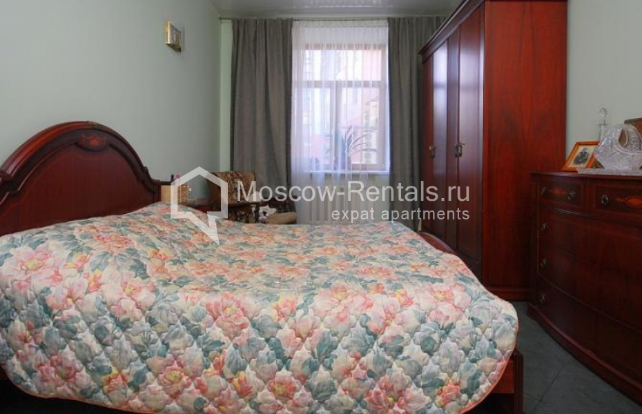Photo #3 3-room (2 BR) apartment for <a href="http://moscow-rentals.ru/en/articles/long-term-rent" target="_blank">a long-term</a> rent
 in Russia, Moscow, Tsvetnoi blv,  22С4