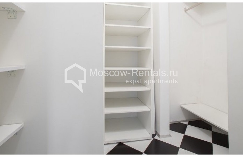 Photo #11 3-room (2 BR) apartment for <a href="http://moscow-rentals.ru/en/articles/long-term-rent" target="_blank">a long-term</a> rent
 in Russia, Moscow, Voznesenskyi lane, 16/4
