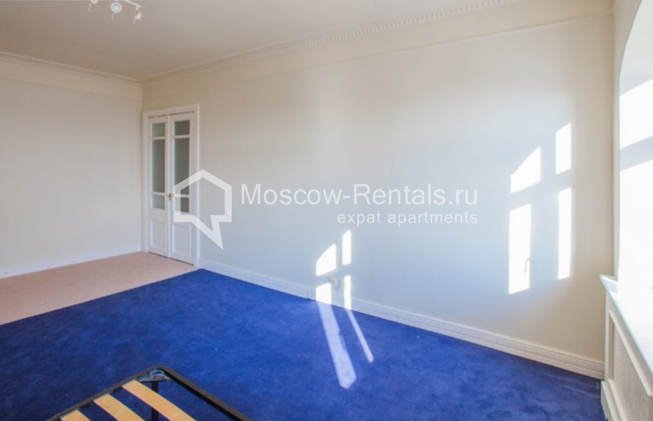 Photo #11 3-room (2 BR) apartment for <a href="http://moscow-rentals.ru/en/articles/long-term-rent" target="_blank">a long-term</a> rent
 in Russia, Moscow, Blagoveshchenskyi lane,  5