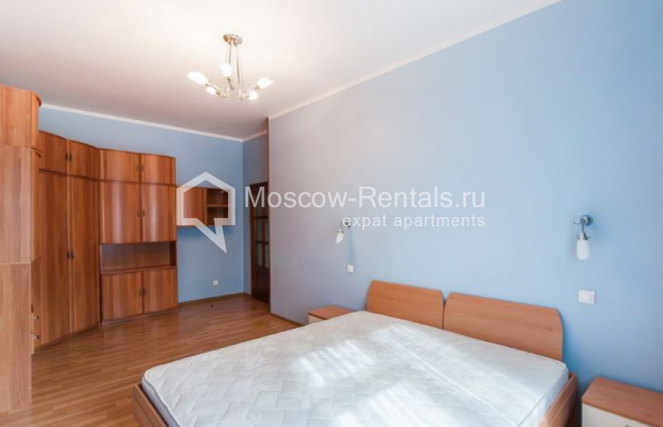 Photo #12 4-room (3 BR) apartment for <a href="http://moscow-rentals.ru/en/articles/long-term-rent" target="_blank">a long-term</a> rent
 in Russia, Moscow, Ermolaevskyi lane, 21