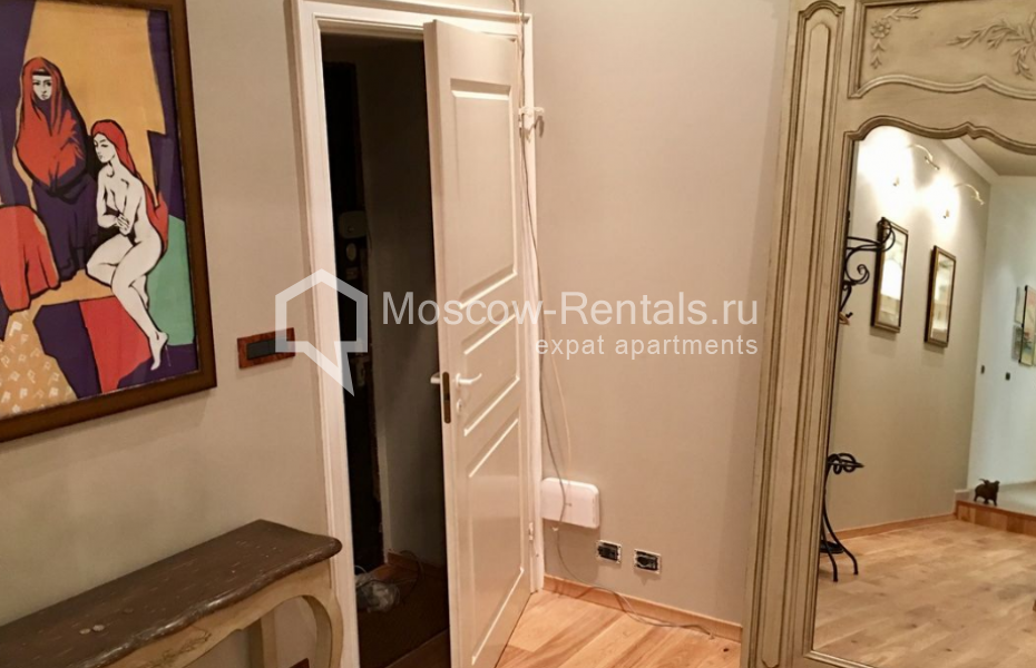 Photo #11 3-room (2 BR) apartment for <a href="http://moscow-rentals.ru/en/articles/long-term-rent" target="_blank">a long-term</a> rent
 in Russia, Moscow, Sadovaya-Karetnaya str, 20С2