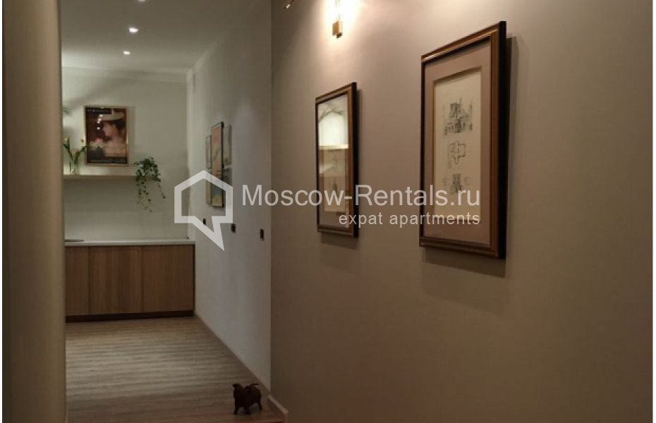 Photo #10 3-room (2 BR) apartment for <a href="http://moscow-rentals.ru/en/articles/long-term-rent" target="_blank">a long-term</a> rent
 in Russia, Moscow, Sadovaya-Karetnaya str, 20С2