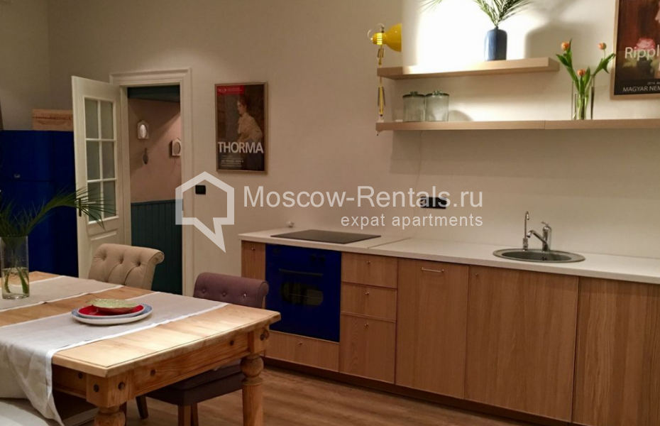 Photo #4 3-room (2 BR) apartment for <a href="http://moscow-rentals.ru/en/articles/long-term-rent" target="_blank">a long-term</a> rent
 in Russia, Moscow, Sadovaya-Karetnaya str, 20С2